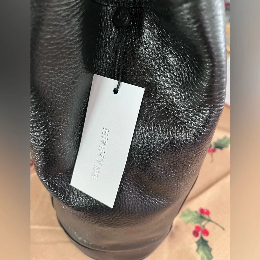 NWT Brahmin Maddie Sling Backpack in BLACK GRYPHON